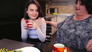 19 Year Old Teen Darcy Dark Eats Out Her Big Ass BBW girlfriend Edina